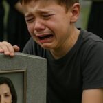 A boy was shouting at his mother’s grave that her mother was alive: people didn’t believe him until the police arrived.